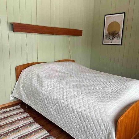 Frittliggende Hytte I Flott Turterreng Molde Exterior foto