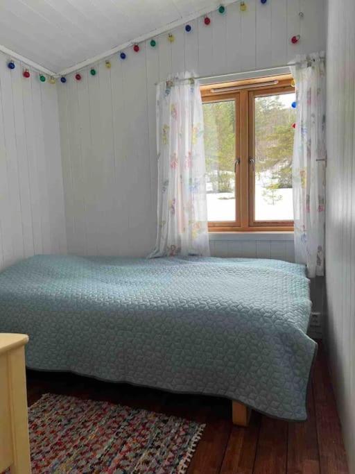 Frittliggende Hytte I Flott Turterreng Molde Exterior foto