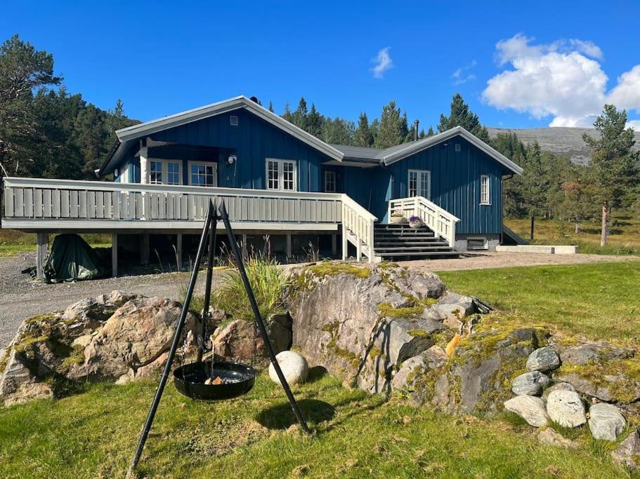 Frittliggende Hytte I Flott Turterreng Molde Exterior foto